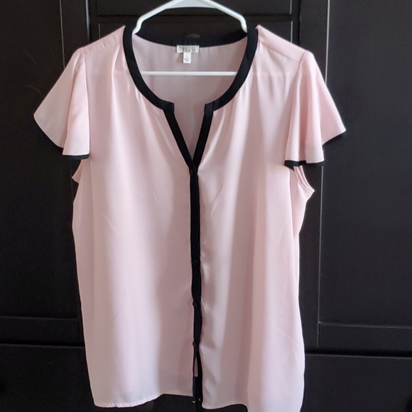 Spense Tops - Spense semi shear blouse 👚